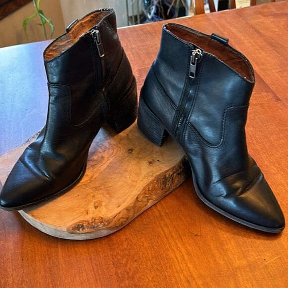 Madewell The Hailie Black Leather Ankle Boot - 6.5 - Picture 2 of 8